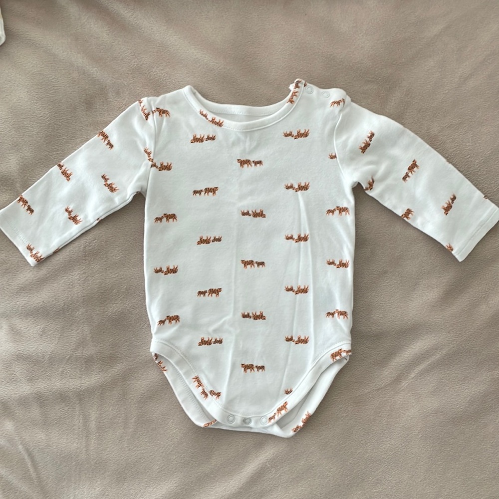 Janie & Jack long sleeve tiger print body suit